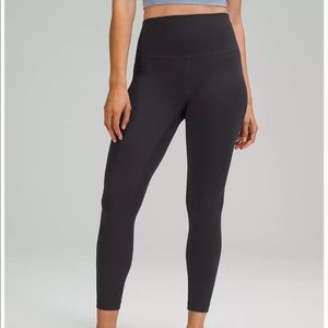 Lulu lemon align 25” size 8